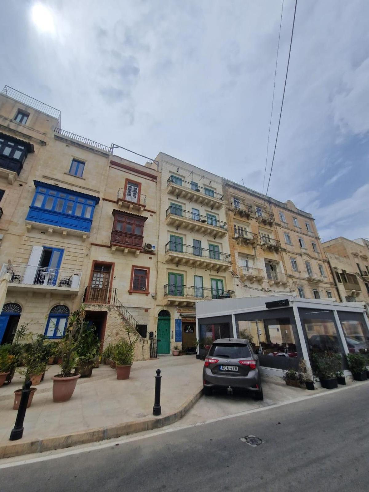 Korzo Suites Senglea Waterfront Exteriör bild