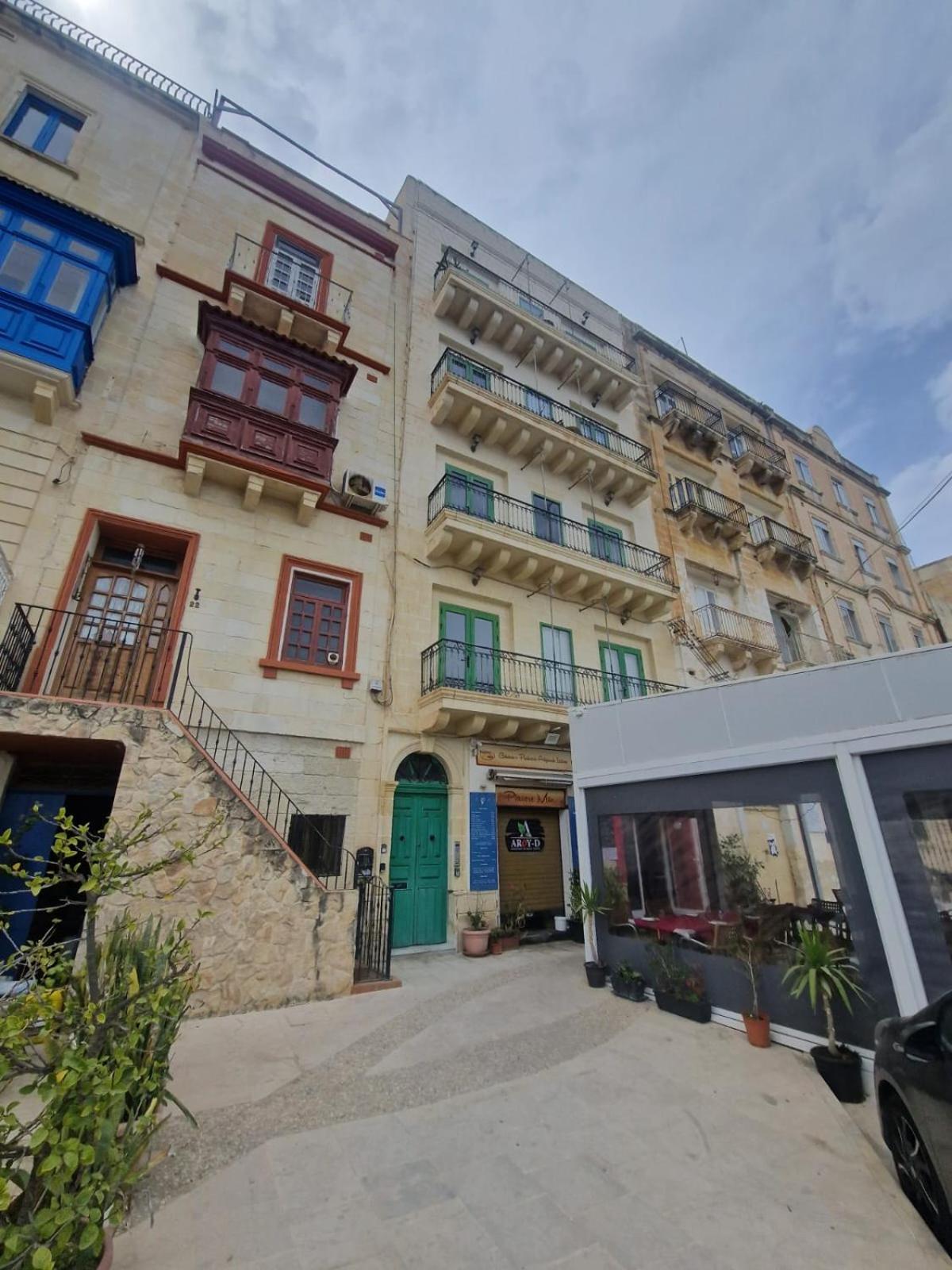 Korzo Suites Senglea Waterfront Exteriör bild