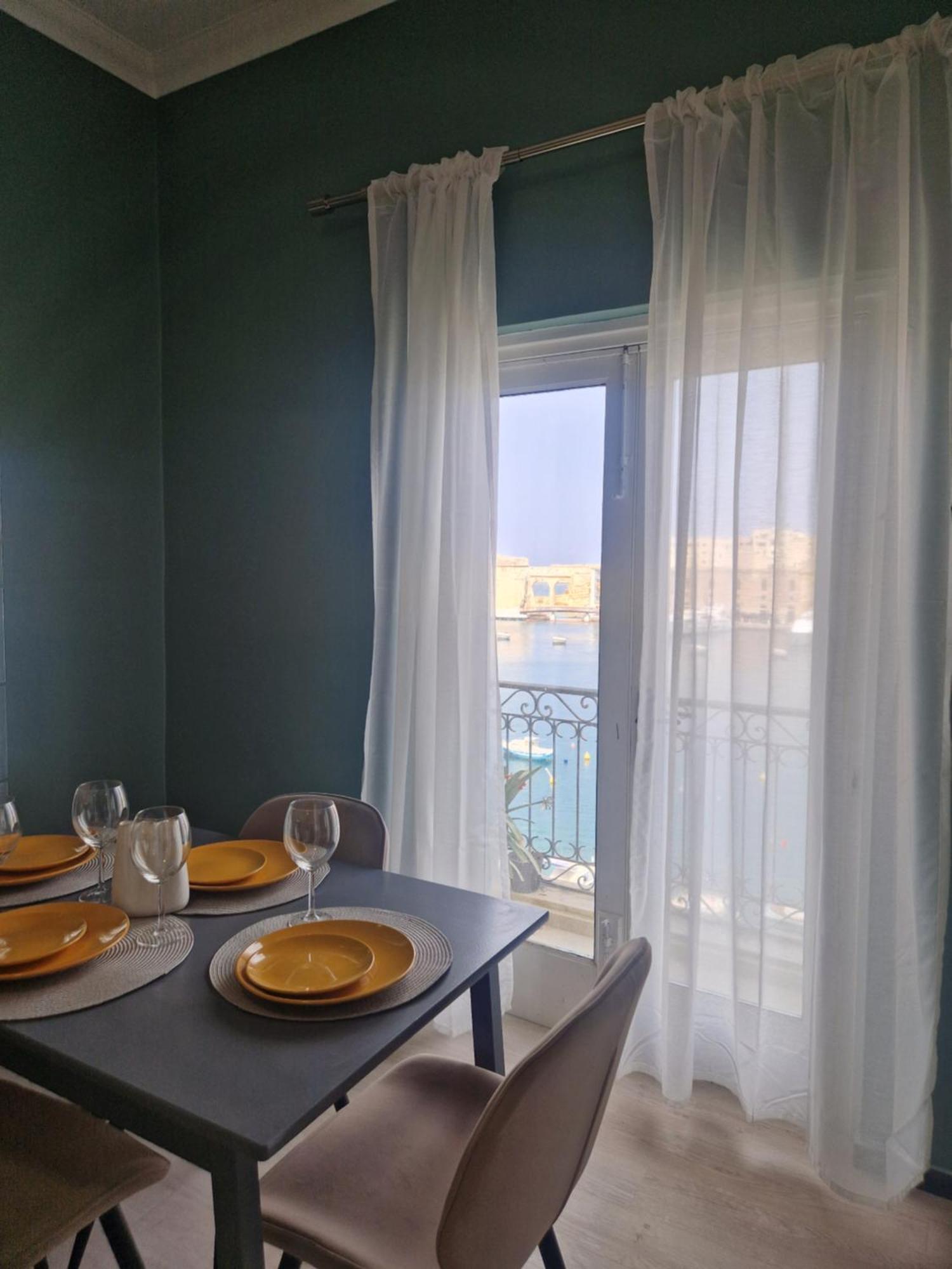 Korzo Suites Senglea Waterfront Exteriör bild
