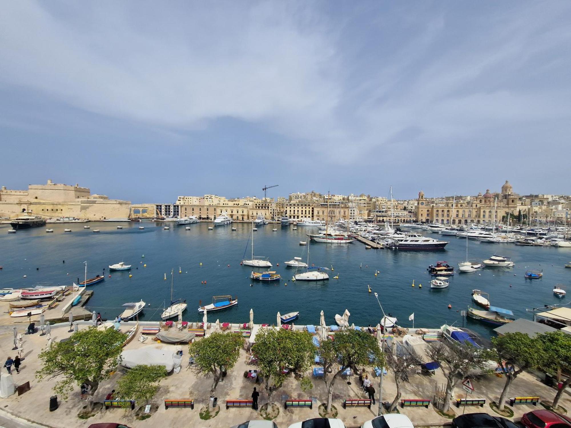 Korzo Suites Senglea Waterfront Exteriör bild