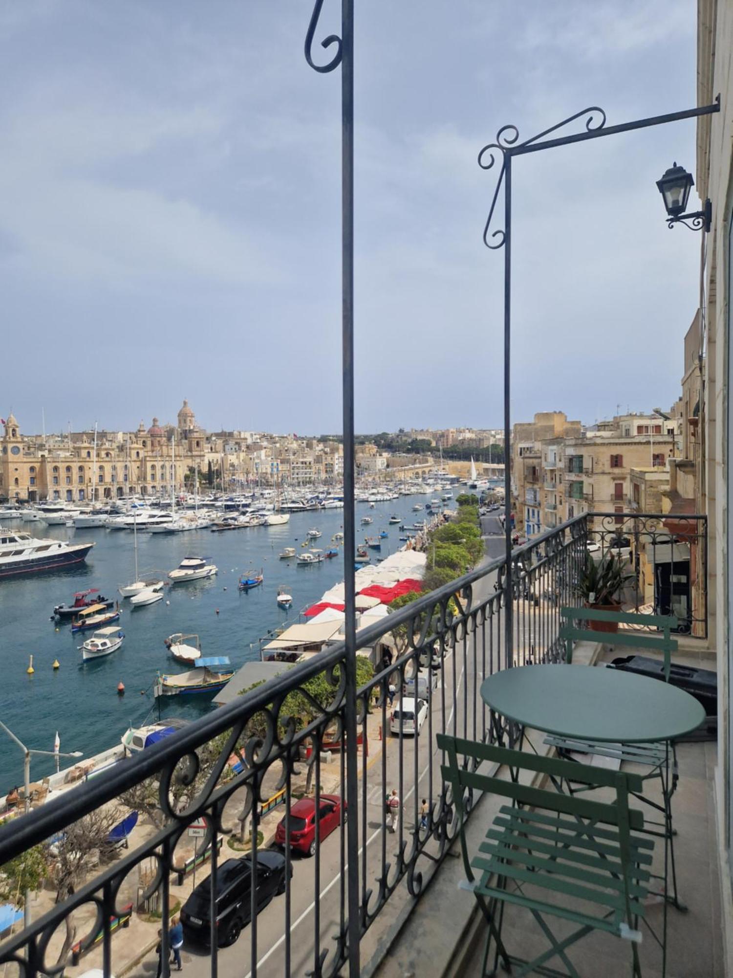 Korzo Suites Senglea Waterfront Exteriör bild
